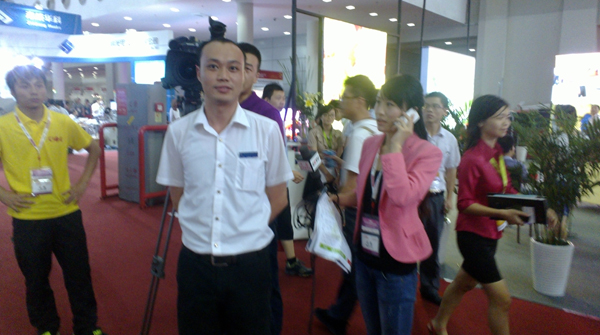 LED控制卡-20120912064804_66780.jpg